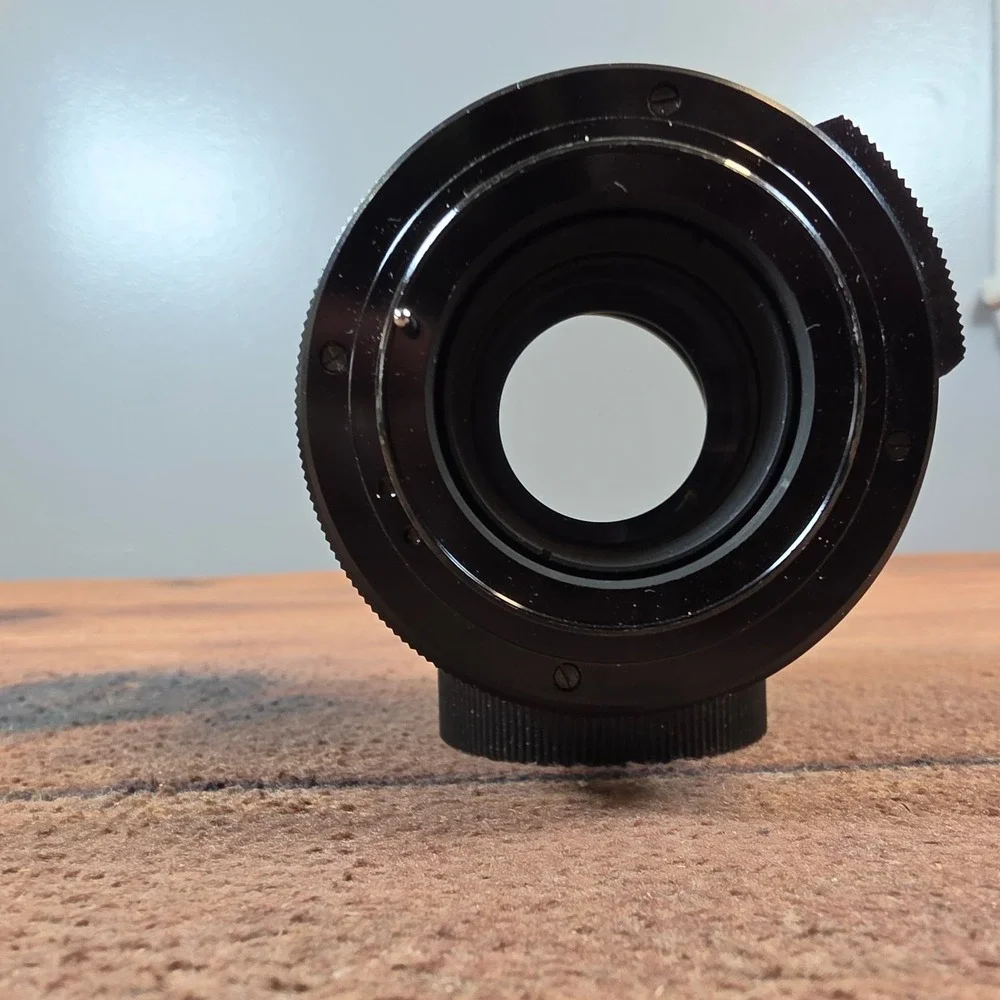 Cavalier 135mm f2.8 Lens Minolta MD Mount Black Excellent Vintage Telephoto